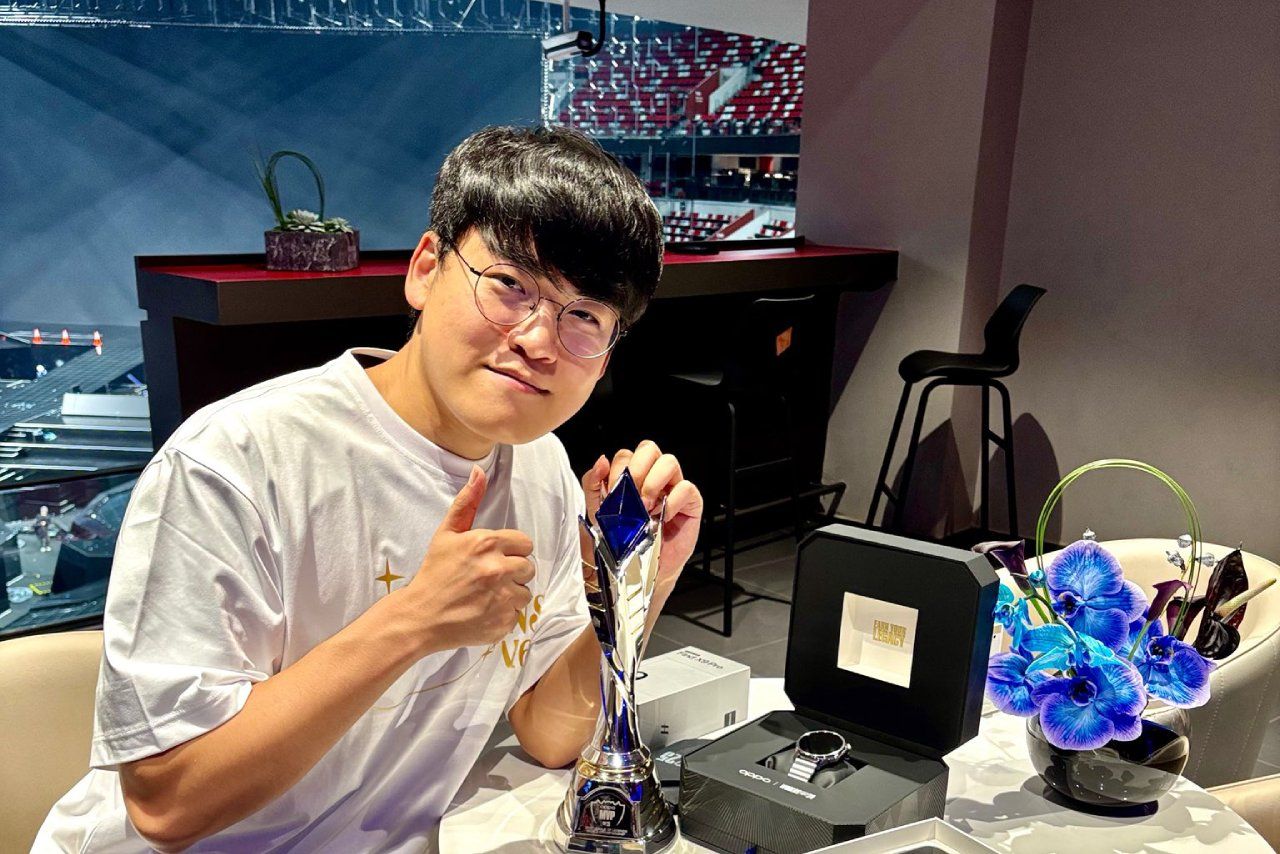 Gumayusi parts ways with T1 after winning League of Legends 2025 World Championship