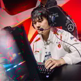 Top Esports’ JackeyLove Contemplates Retiring From Professional League of Legends