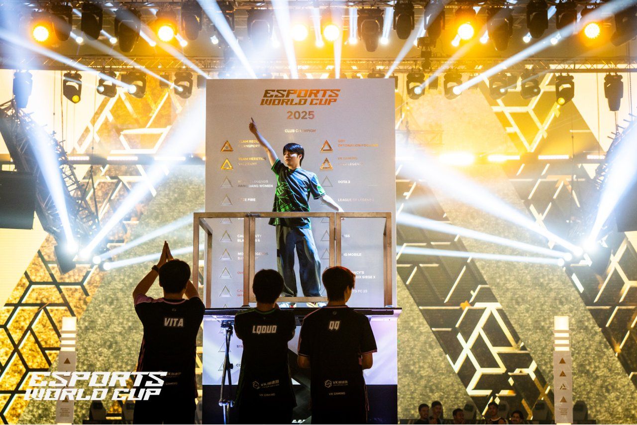 VK Gaming Triumphs in Apex Legends Global Series Midseason Playoffs at EWC 2025
